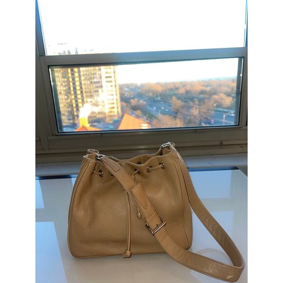 Talbots Retro 100% Leather dark beige  Bucke Bag With Drawstring - Picture 1 of 16